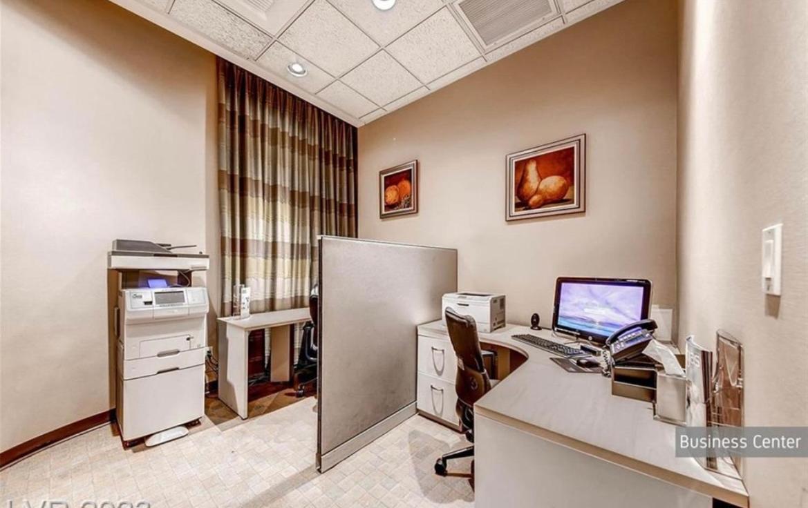 Balcony Full Strip View Suite Mgm Signature Free Valet Las Vegas Exterior foto