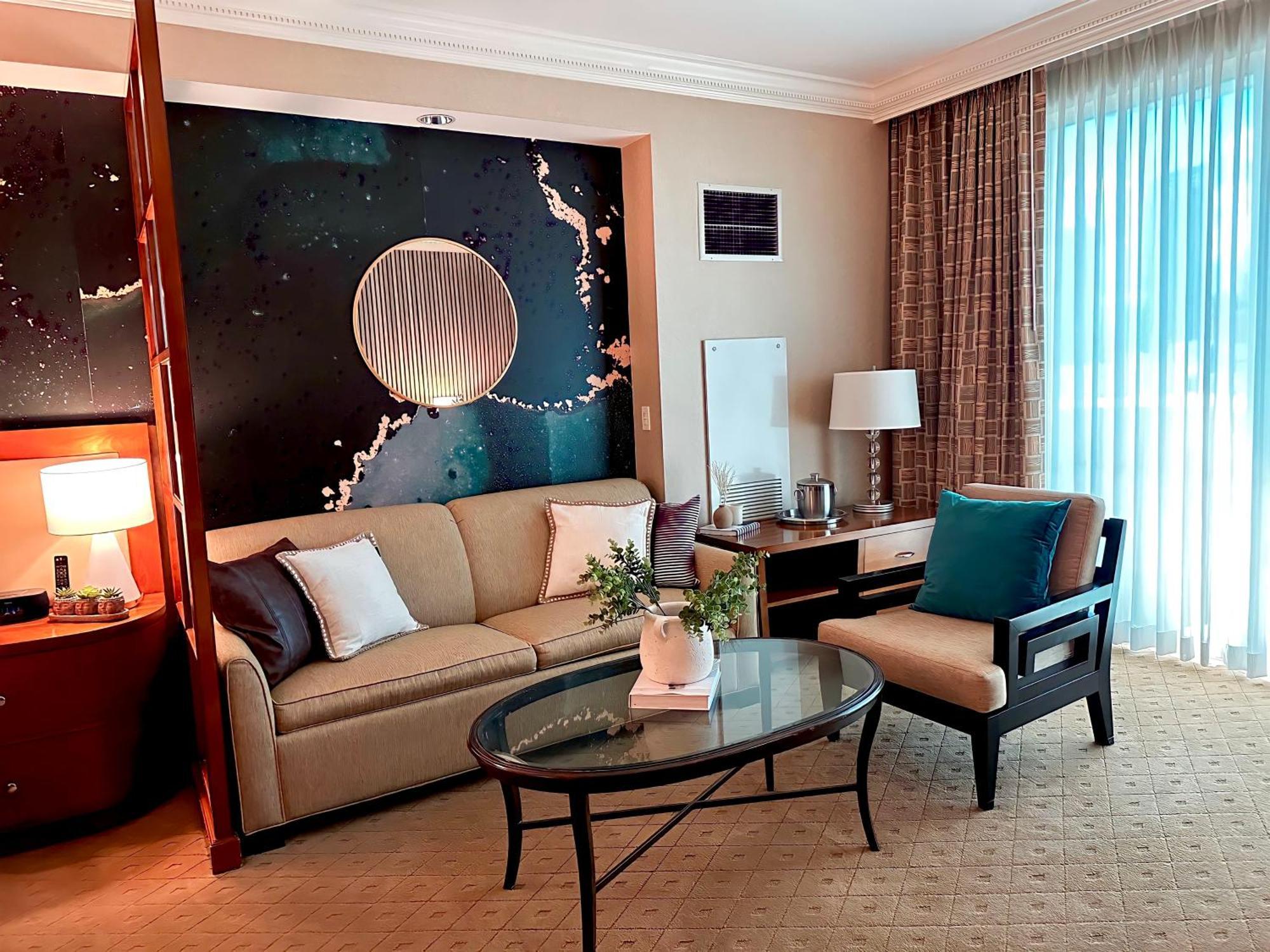 Balcony Full Strip View Suite Mgm Signature Free Valet Las Vegas Exterior foto